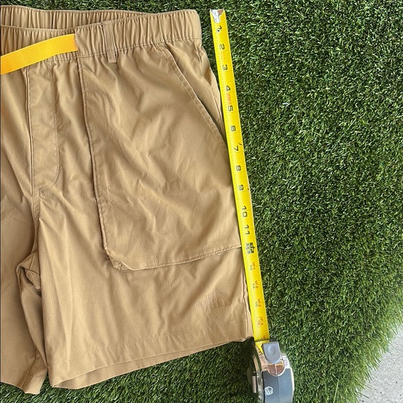 The North Face Utility Tan Men’s Shorts Size Medium *never worn new without tags - Picture 9 of 10